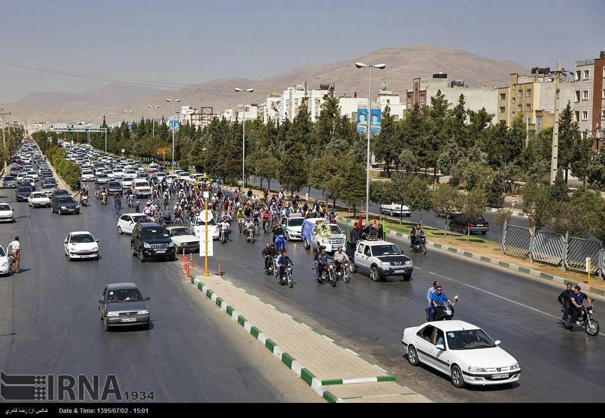 ویدیو : تشییع پیکر و خاک سپاری مرحوم بهمن گلبارنژاد