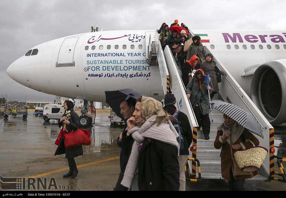 ورود بیش از ۲۴۳ هزار گردشگر خارجی به فارس در ۶ ماه نخست امسال