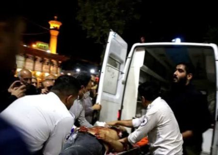 حمله تروریستی به حرم شاهچراغ با ۲ شهید و ۷ نفر مجروح