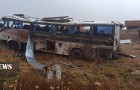 یک کشته و ۱۷ مصدوم در واژگونی اتوبوس در فارس