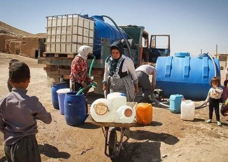 بیش از ۷۰۰ روستا در استان با تنش آبی مواجه‌ است