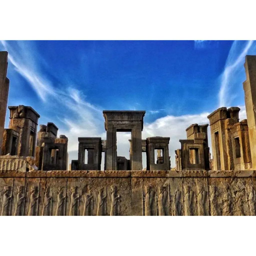 درگیری قاچاقچیان با یگان حفاظت در حریم تخت جمشید