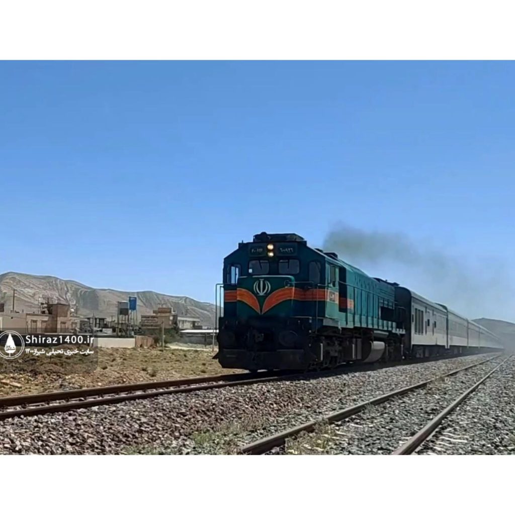قطار شیراز – تهران به اصفهان باز می گردد