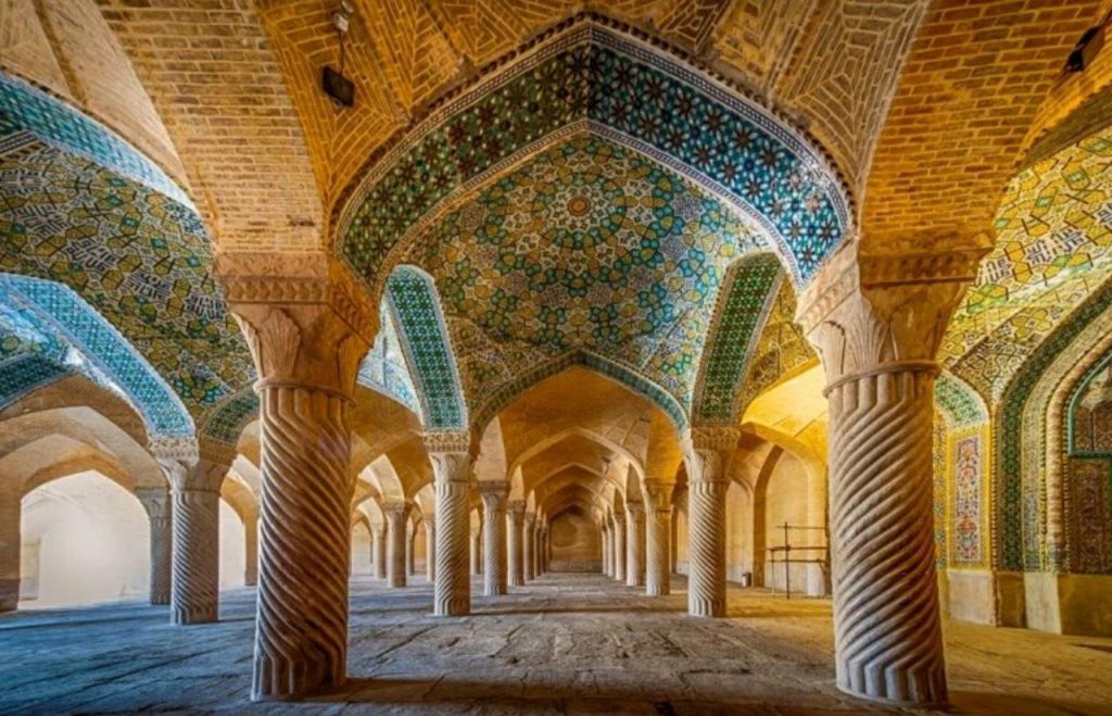 مرمت ۱۱ مسجد تاریخی استان فارس آغاز می‌شود