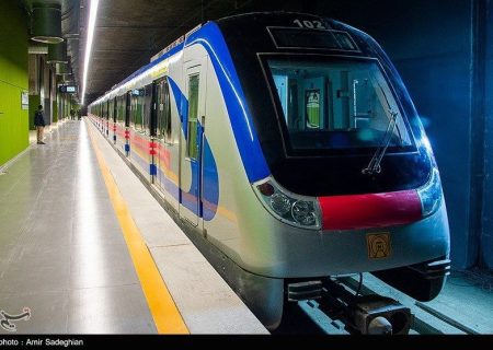 مترو شیراز، جمعه برای هواداران فوتبال رایگان شد