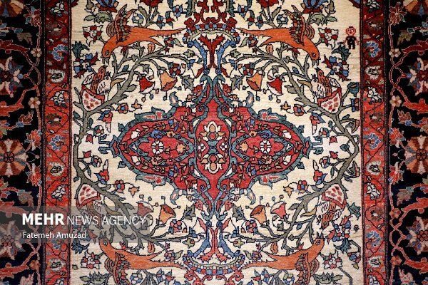 فرش دستباف فارس در مسیر جهانی شدن