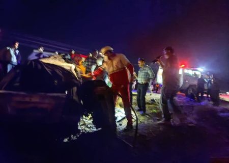 تصادف پژو و پراید در جاده آباده طشک با یک کشته و سه مصدوم