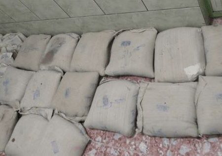 کشف ۳۴۸ کیلو تریاک در عملیات مشترک پلیس فارس و هرمزگان