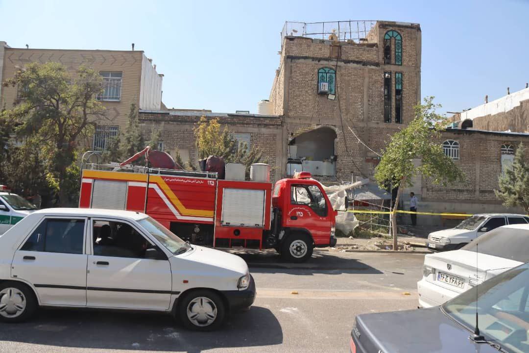 انفجار لحظهای در منزل دوطبقه در میانرود شیراز