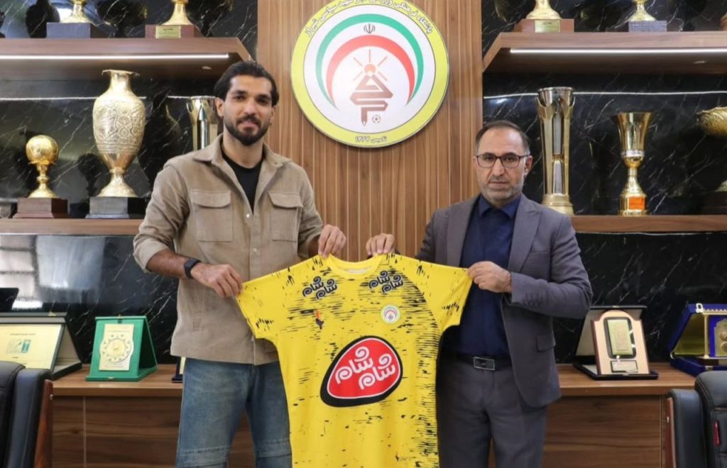 هافبک سابق استقلال به فجر سپاسی پیوست