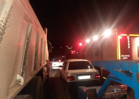 انحراف اتوبوس در محور کوار – شیراز ۱۶ مصدوم برجای گذاشت