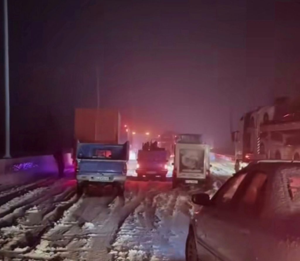 سفر‌های غیرضروری را به تعویق بیندازید