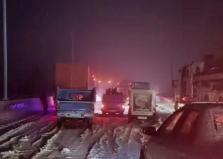 سفر‌های غیرضروری را به تعویق بیندازید