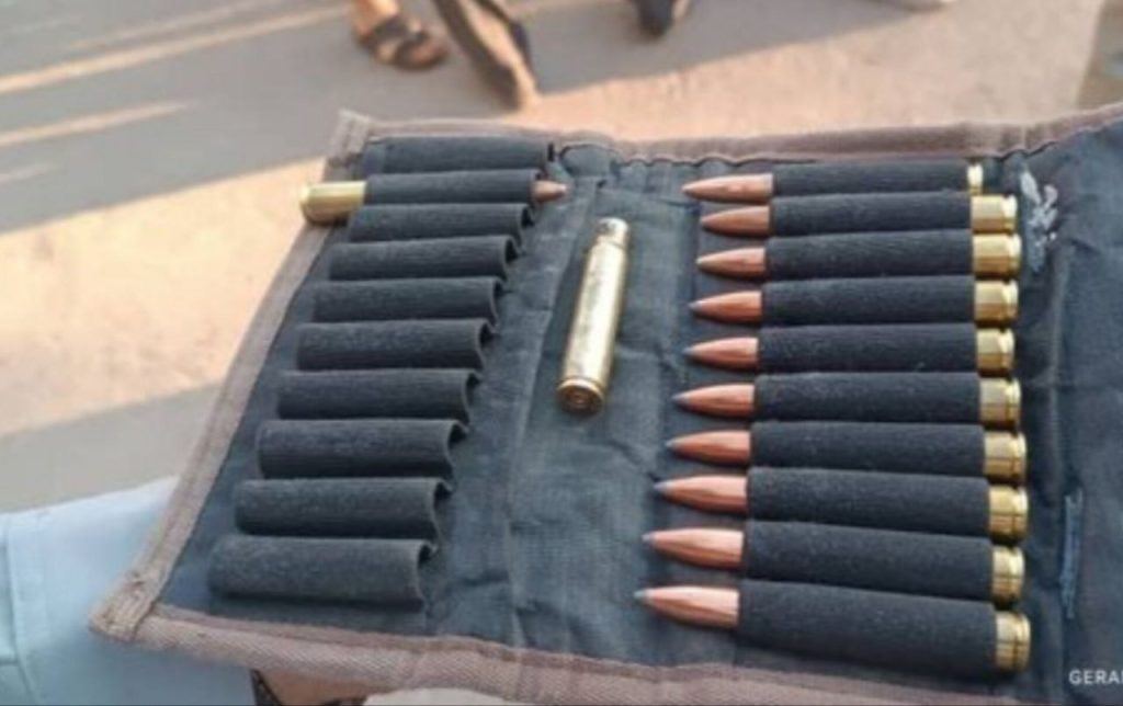 زخمی شدن دو محیط بان در درگیری مسلحانه با شکارچیان