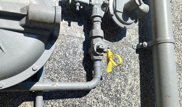 قطع گاز ۷۹۷ باغ‌ویلا و سکونتگاه غیردائم در استان فارس