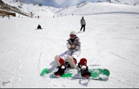 مصدومیت ۸۹ نفر در پی برف بازی در سپیدان