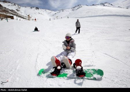 مصدومیت ۸۹ نفر در پی برف بازی در سپیدان