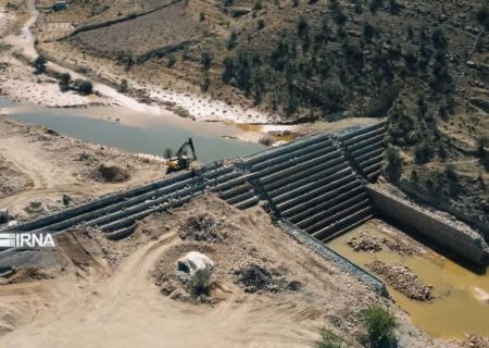 بهره‌برداری از بندهای مهار سیلاب در شرق شیراز